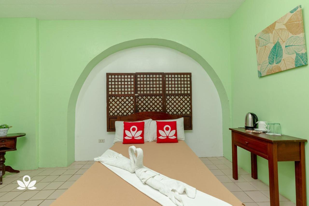 Zen Rooms Calle Crisologo Vigan Eksteriør billede