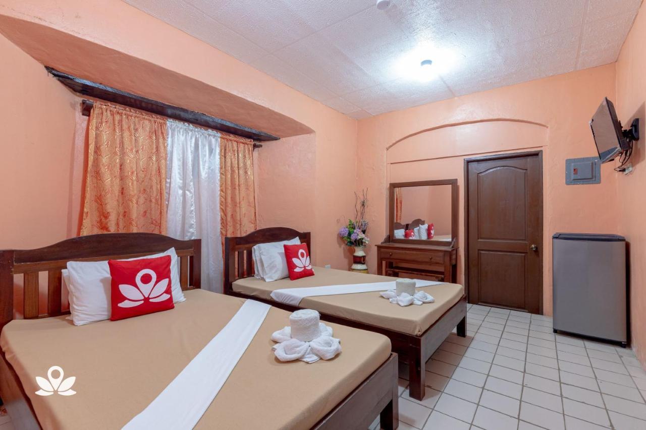 Zen Rooms Calle Crisologo Vigan Eksteriør billede